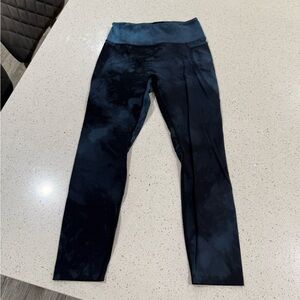 Born Primitive Black and Blue Active Leggings w/Pockets